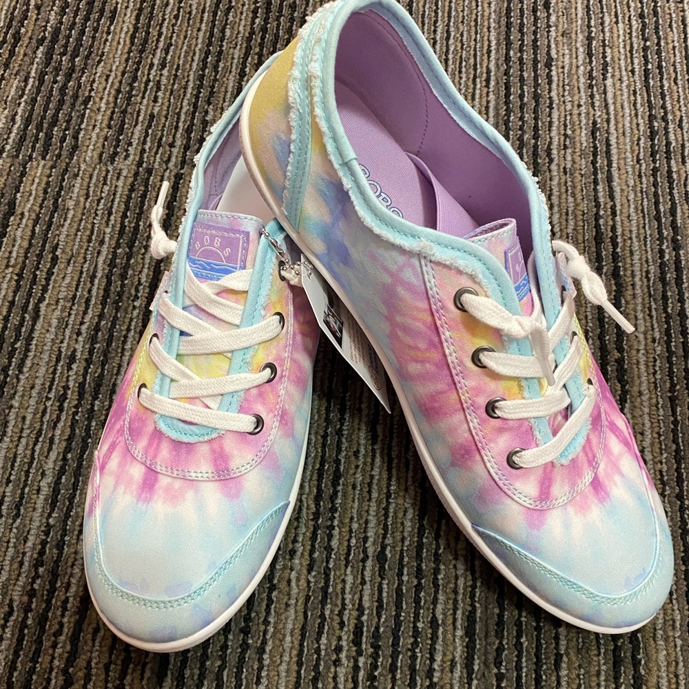Skechers Pink Multi Tye Dye Sneaker!